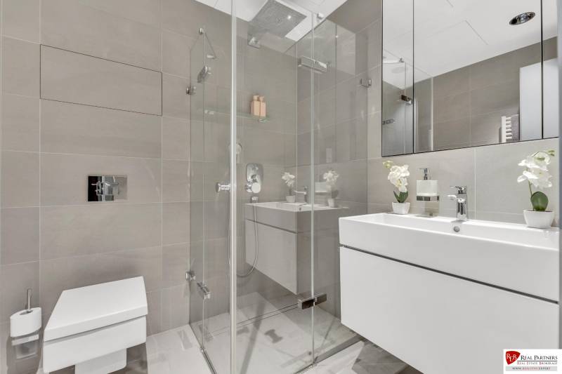 Továrenská SKY PARK2.jpg