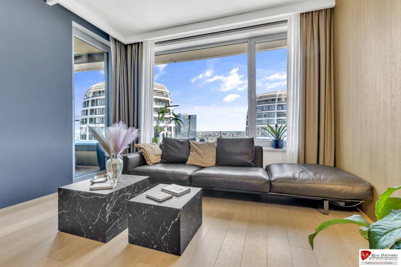 Továrenská SKY PARK6.jpg