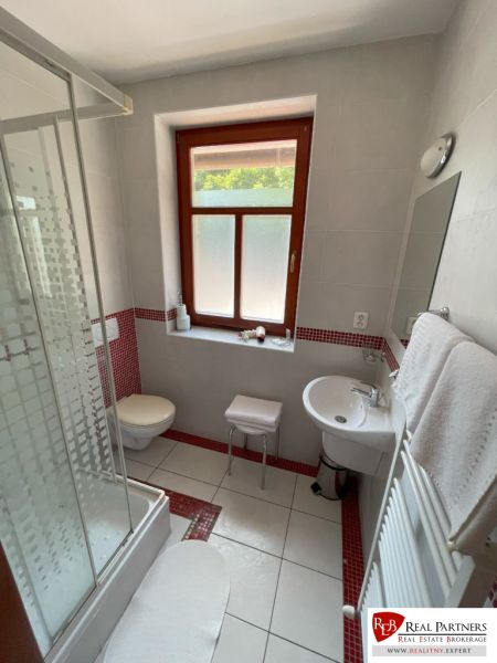 IMG_3846-1-768x1024.jpg
